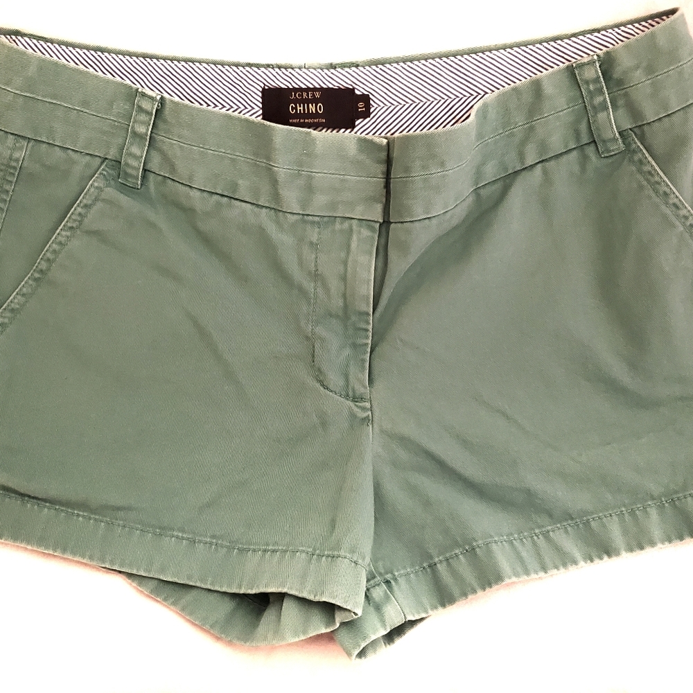🎀3/$25 J. Crew Green Chino Shorts